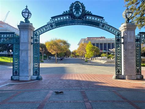 Here are the top 10 Hardest Classes at UC Davis. . Berkeley upper div cs reddit